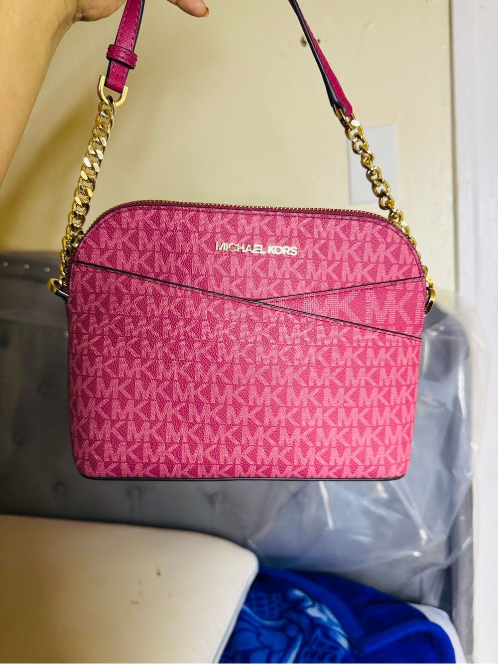 Michael Kors jet set medium burgundy Signature Chain-Trim Crossbody